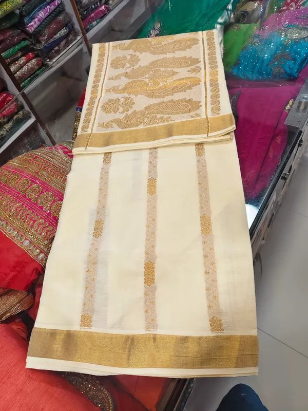 Cream_Woven_Saree_for_Women