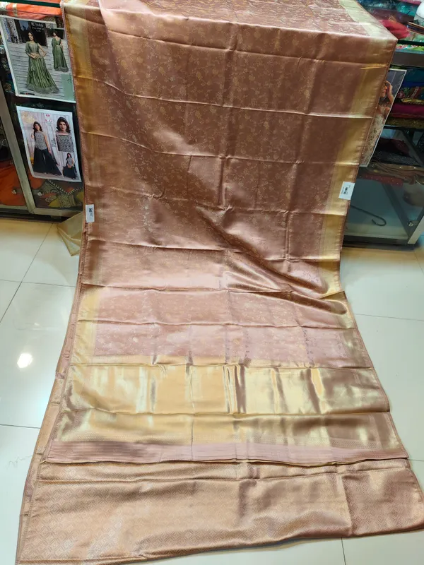 Brown_Woven_Floral_Saree_for_Women