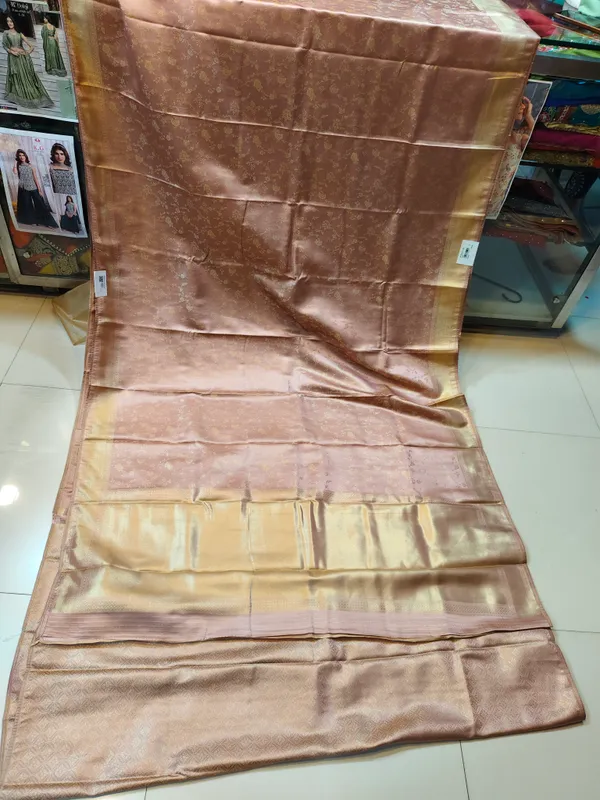Brown_Woven_Floral_Saree_for_Women