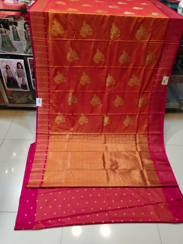 Red_Silk_Zari_Woven_Saree_for_Women