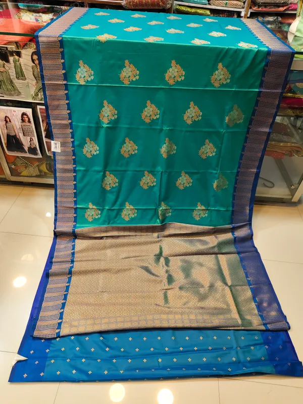Teal_Woven_Ethnic_Saree_for_Women