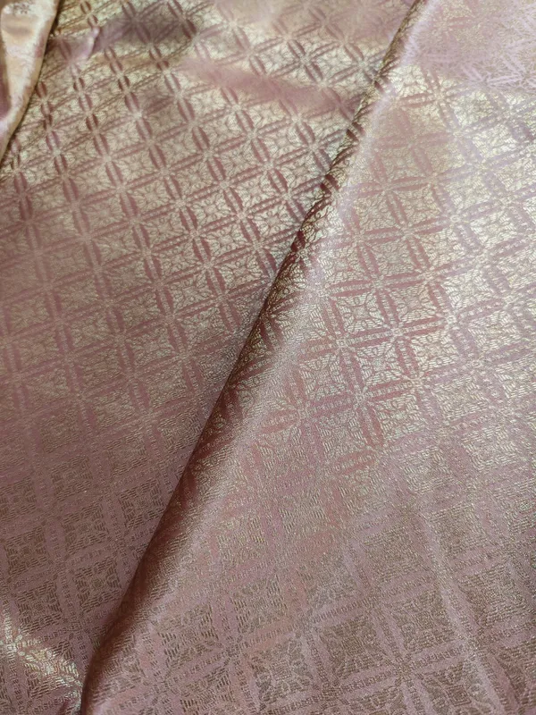 Brown_Woven_Floral_Saree_for_Women