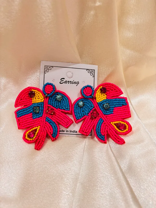 Handmade_Beaded_Earings_Pink