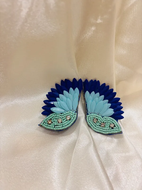 Stunning_Handmade_Peacock_Feather_Earrings_Blue