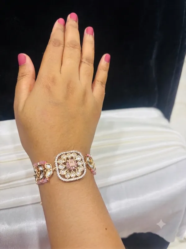 Floral_Kundan_Adjustable_Bracelet_Dark_Pink