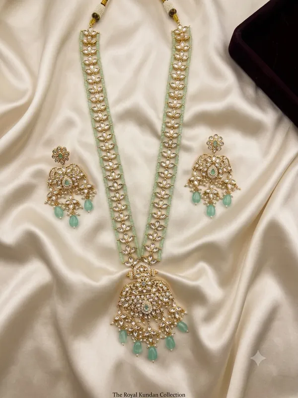 Royal_Mint_Green_Kundan_Long_Necklace_With_Earrings_Mint_Green