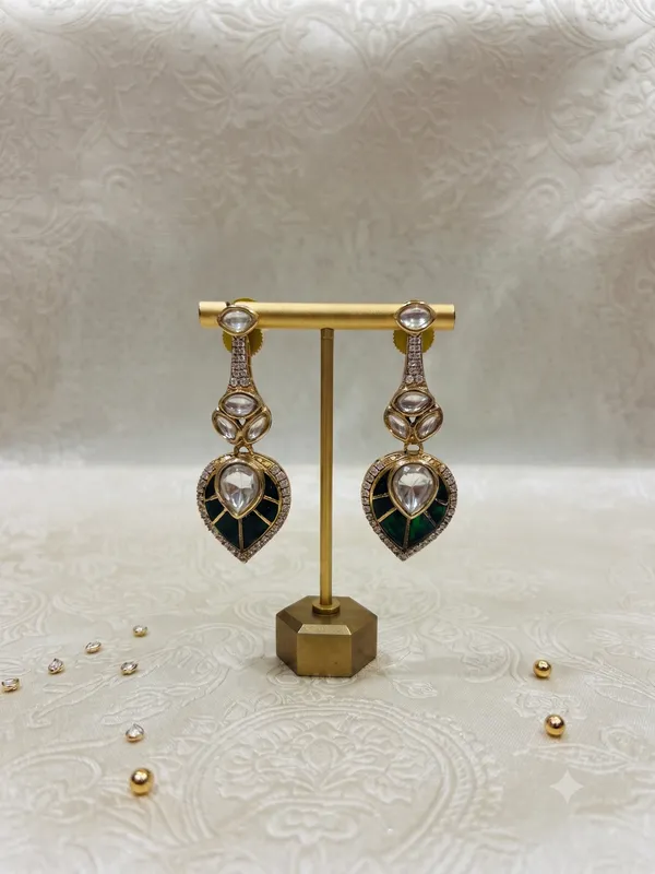 Emerald_Leaf_Kundan_Danglers_Default_Title