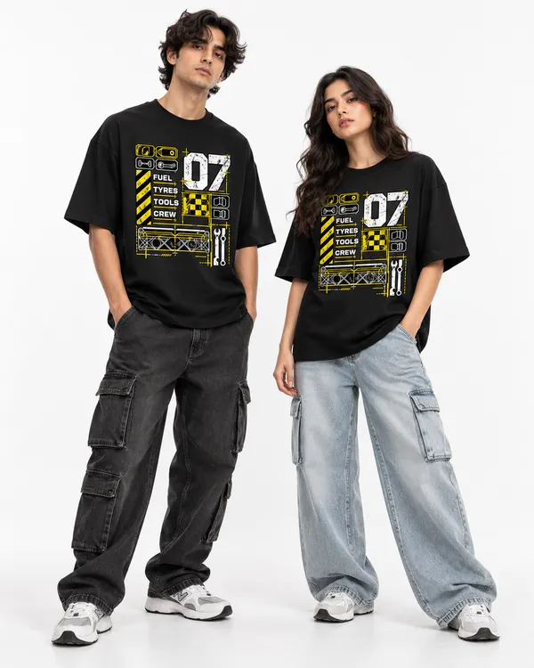 Black_Graphic_Print_Oversized_T-Shirt_for_Unisex