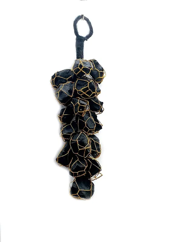 Stone_Vaastu_Door_Hanging_For_Protection_17_X_5_Cm_Black