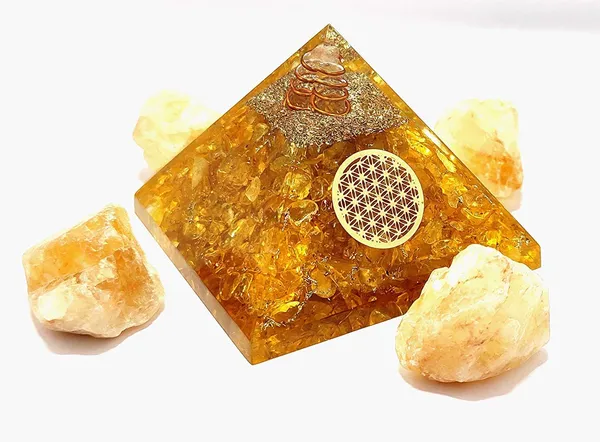 Orgonite_Crystal_Citrine_Flower_Of_Life_Orgone_Pyramid_For_Wealth_And_Success_50Mm_To_55Mm_Size