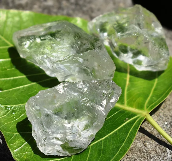 Natural_Crystal_Sphatic_Rough_Raw_Stone_1500_Carat_Natural_Crystal_Rough_Raw_Stone