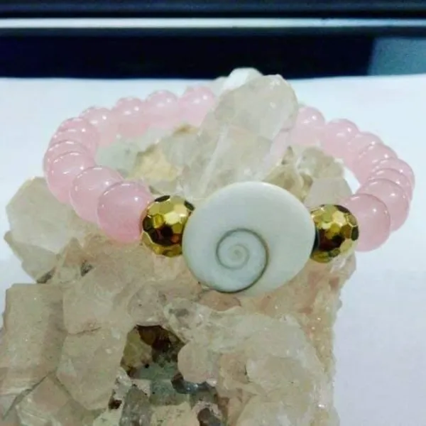 Gomti_Chakra_Bracelet_With_Rose_Quartz_Gomti_Chakra_Rose_Quartz_Bracelet_Gomti_Chakra_Rose_Quartz_Bracelet_Free_Size_Bracelet