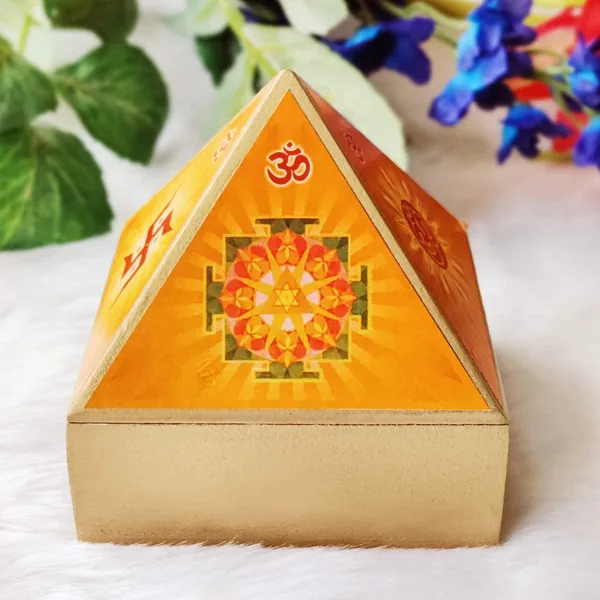 Vastu_Feng_Shui_Wooden_Pyramid_Wish_Cash_Reiki_Box_Yantra_Stickers_Home_Office_Temple_Size_4_Inches