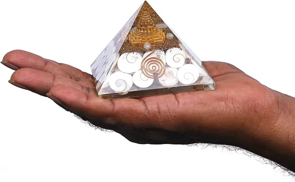 Gomti_Shree_Yantra_Orgone_Pyramid