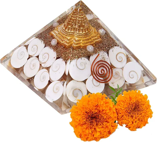 Gomti_Shree_Yantra_Orgone_Pyramid