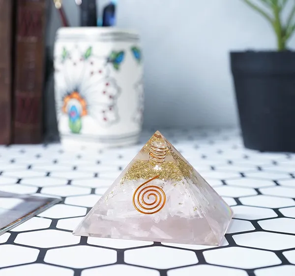 Natural_Selenite_Orgone_Pyramid