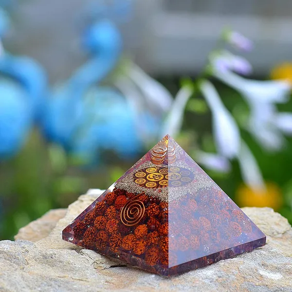 Natural_Rudraksha_Om_Orgone_Pyramid