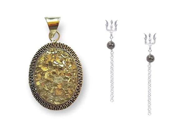 Natural_Pyrite_Pendant_And_Pyrite_Earrings_With_Pyrite_Bracelet_For_Men_And_Women_Attract_Wealth_And_Prosperity