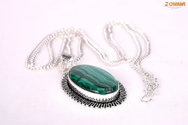 Natural_Malachite_Pendant_In_Sterling_Silver_Aaa_Quality_Natural_Malachite_Crystal_Pendant_In_925_Sterling_Silver