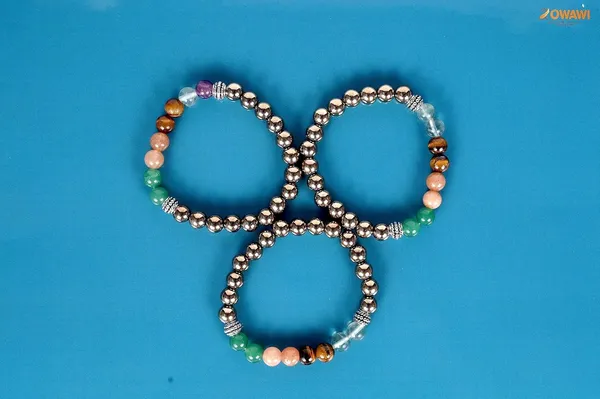 Natural_Multy_Crystal_Unisex_Aaa_Quality_Bracelet_For_Men_And_Women_Multi_Crystal_Bracelets