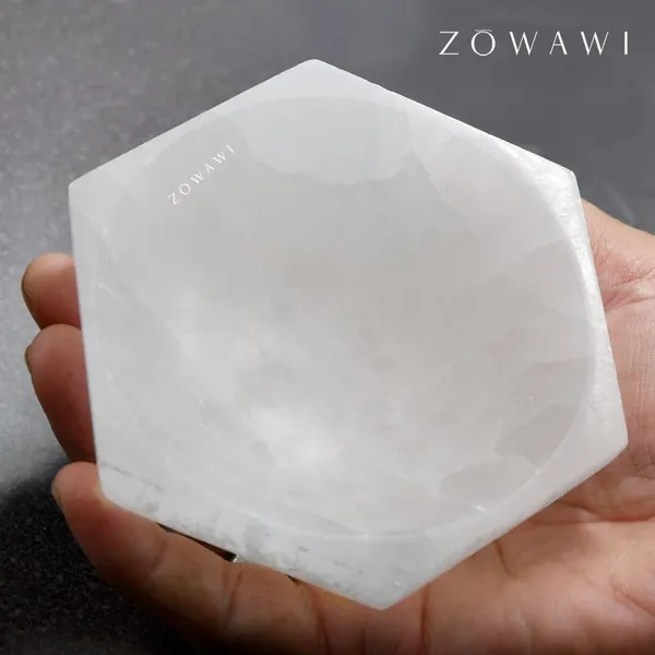 Energized_Selenite_Hexagon_Shape_Bowl_10Cm_4_Inch_Size