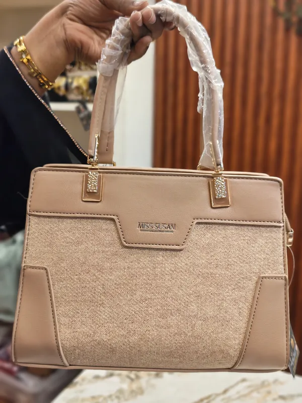 Beige_Textured_Structured_Tote_Handbag_for_Women