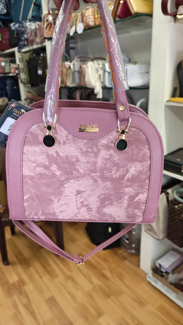 Pink_Structured_Handbag_for_Women