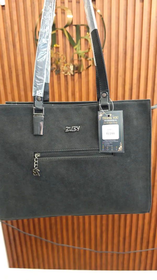 Black_Faux_Leather_Tote_Handbag_for_Women