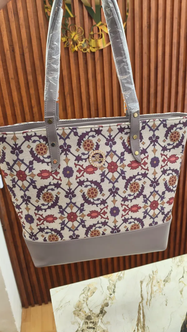 Multicolor_Printed_Tote_Bag_for_Women