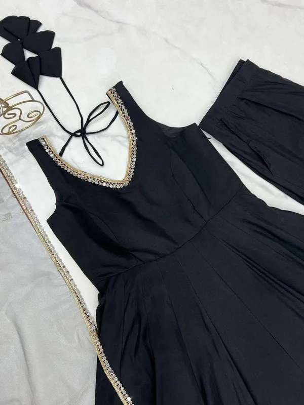 Womens_Pure_Romansilk_Chanderi_Anarkali_Kurti_With_Pant_Dupatta_Set