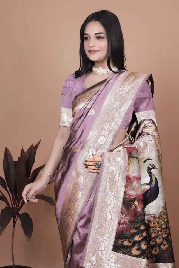 Lavender_Banarasi_Silk_Saree_With_Golden_Zari_Peacock_Motif_Pallu_Wedding_Festive_Traditional_Wear