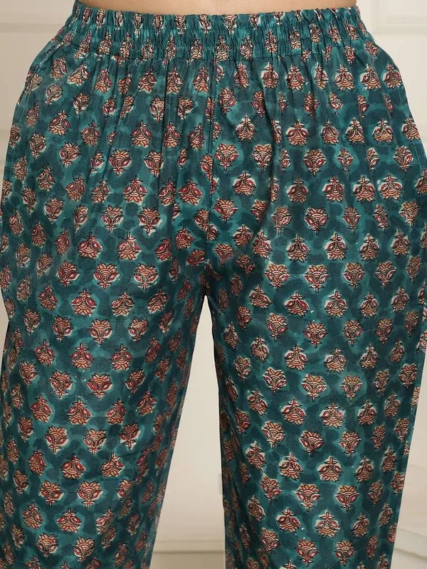 Women_S_Pure_Cotton_Printed_Collared_Top_And_Pant_Co_Ord_Set