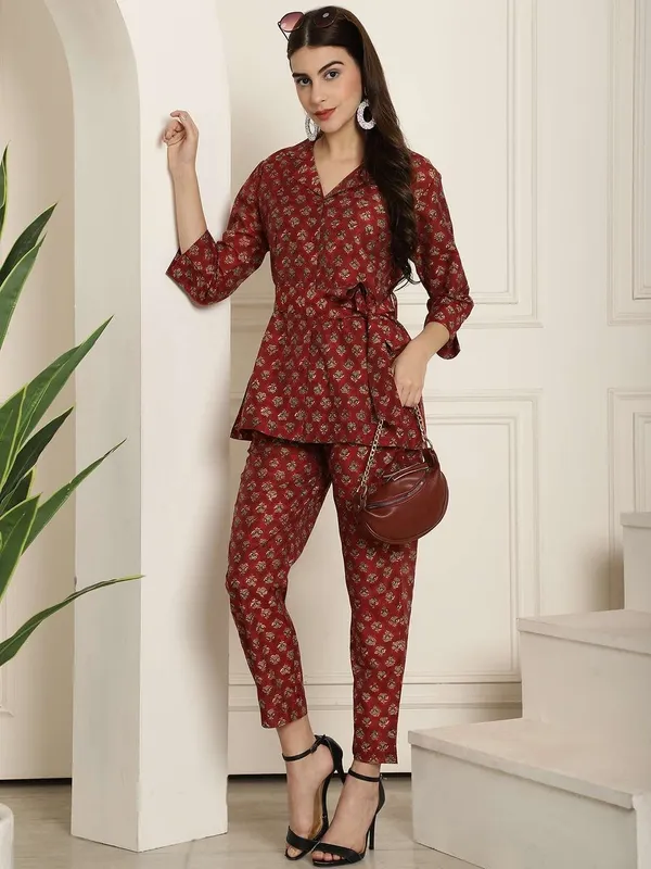 Women_S_Pure_Cotton_Printed_Collared_Top_And_Pant_Co_Ord_Set_Maroon