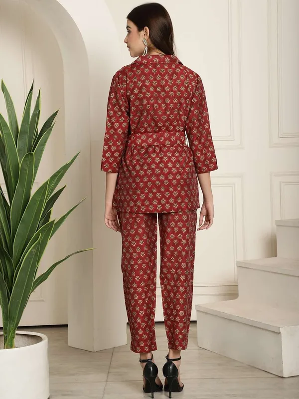 Women_S_Pure_Cotton_Printed_Collared_Top_And_Pant_Co_Ord_Set_Maroon