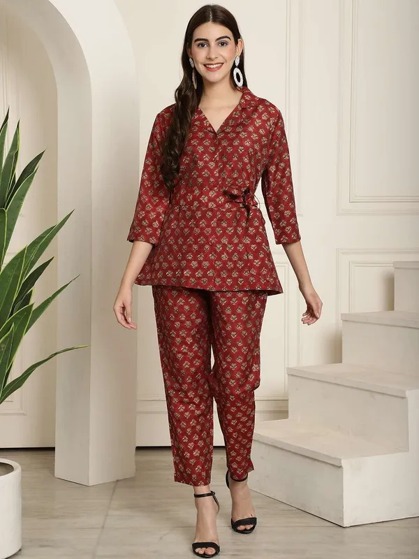 Women_S_Pure_Cotton_Printed_Collared_Top_And_Pant_Co_Ord_Set_Maroon