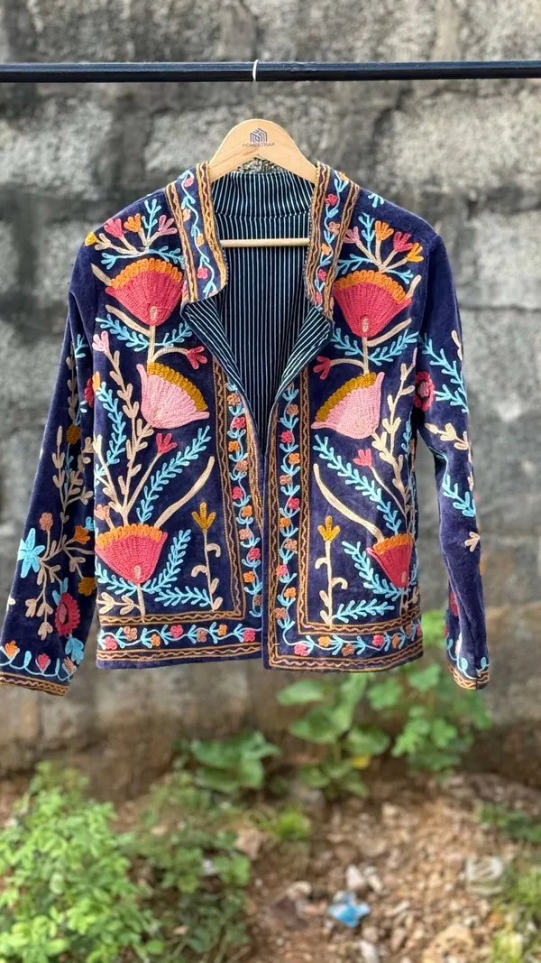 Womens_Navy_Blue_Velvet_Embroidered_Jacket_With_Floral_Design