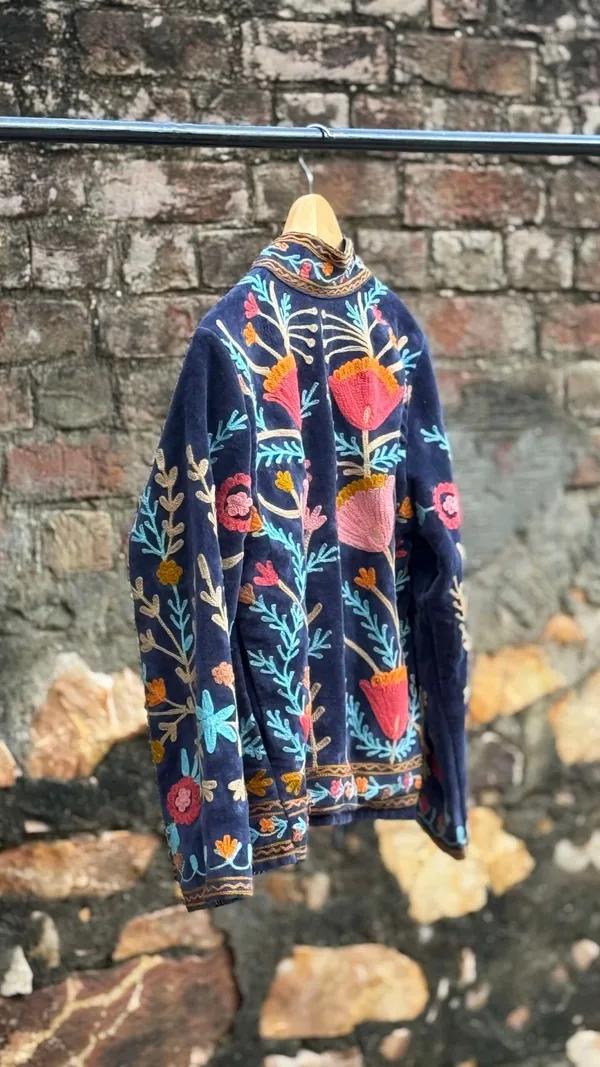 Womens_Navy_Blue_Velvet_Embroidered_Jacket_With_Floral_Design