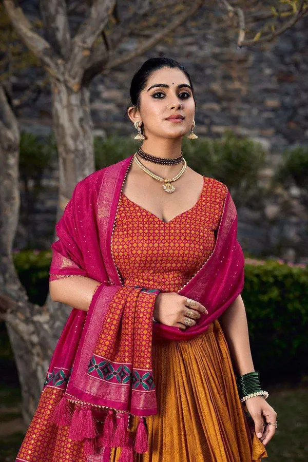 Red_Tussar_Silk_Lehenga_Choli_With_Yellow_Blouse_Floral_Foil_Print_Wedding_Festive_Wear