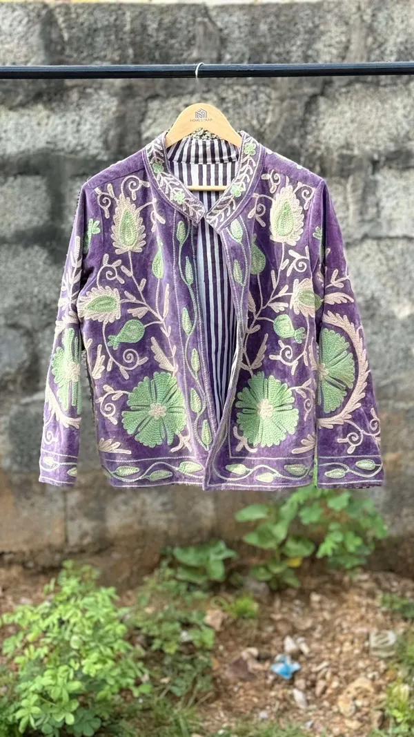Womens_Purple_Velvet_Embroidered_Jacket_With_Floral_Design