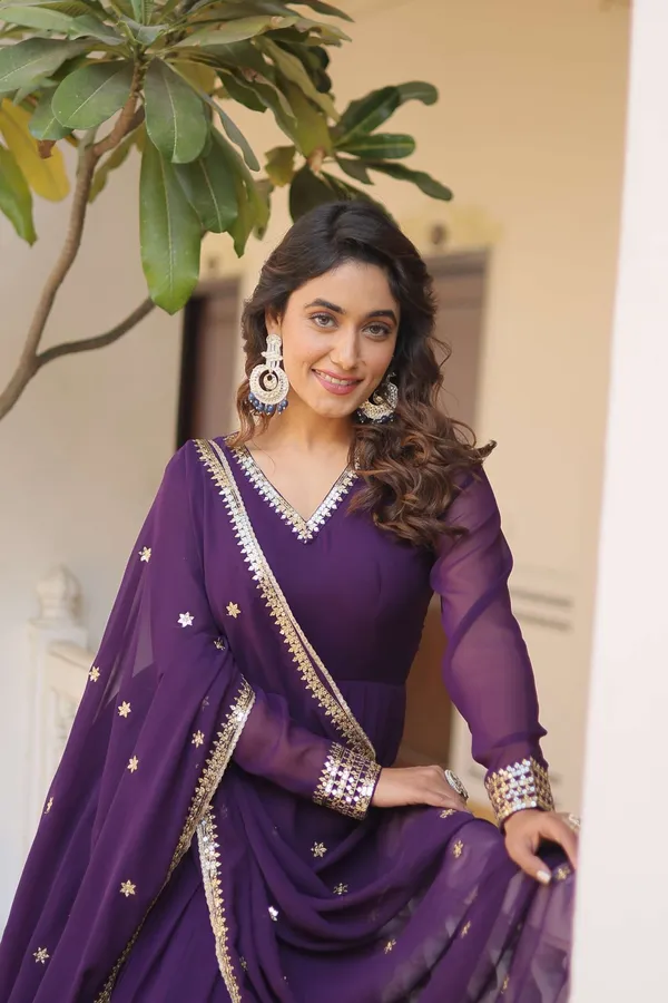 Purple_Faux_Blooming_Gown_With_Sequined_Dupatta_Elegant_Fully_Flared_Party_Wedding_Set