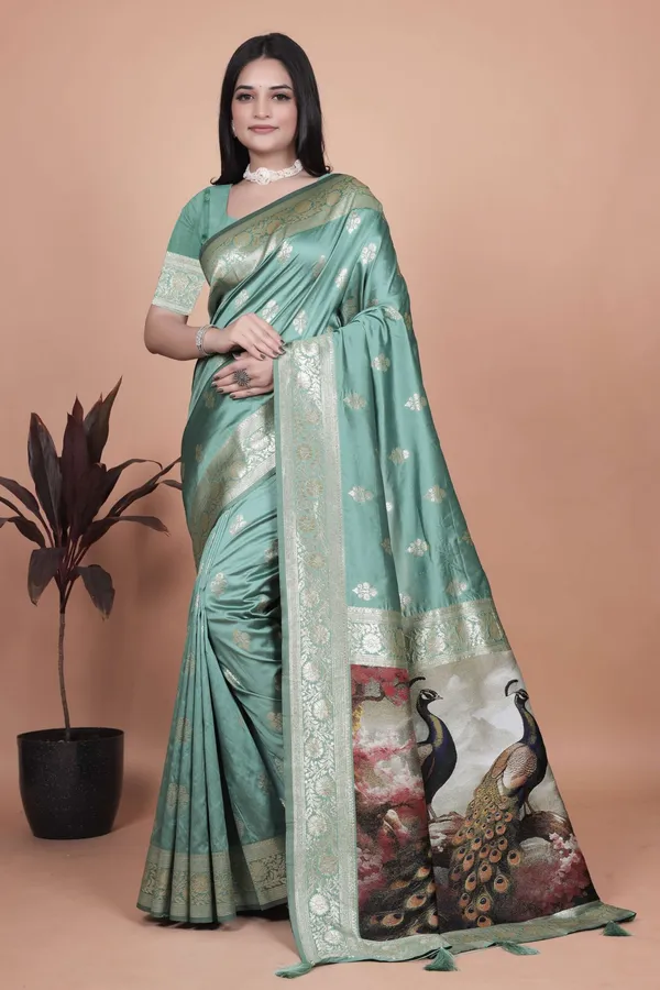 Elegant_Sea_Green_Silk_Saree_With_Golden_Zari_Peacock_Motif_Pallu_Wedding_Festive_Traditional_Wear