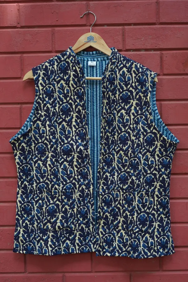 Womens_Navy_Blue_Velvet_Embroidered_Jacket_With_Floral_Design