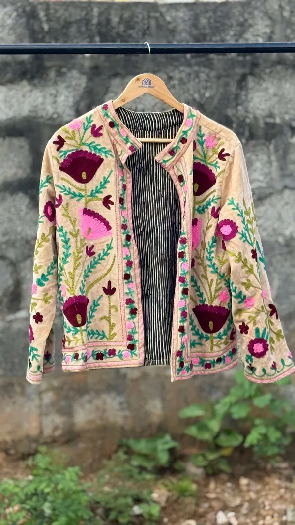 Womens_Light_Beige_Velvet_Embroidered_Jacket_With_Floral_Design
