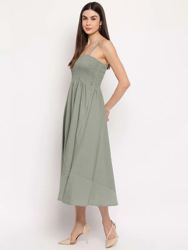 Women_S_Viscose_Rayon_Solid_Shoulder_Straps_Sleeveless_Flared_Gown_Drees_Pista
