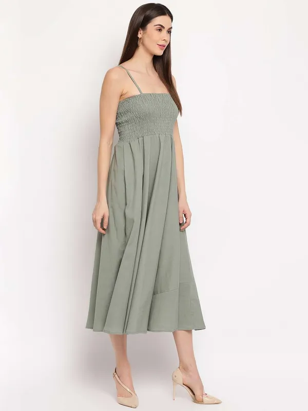 Women_S_Viscose_Rayon_Solid_Shoulder_Straps_Sleeveless_Flared_Gown_Drees_Pista