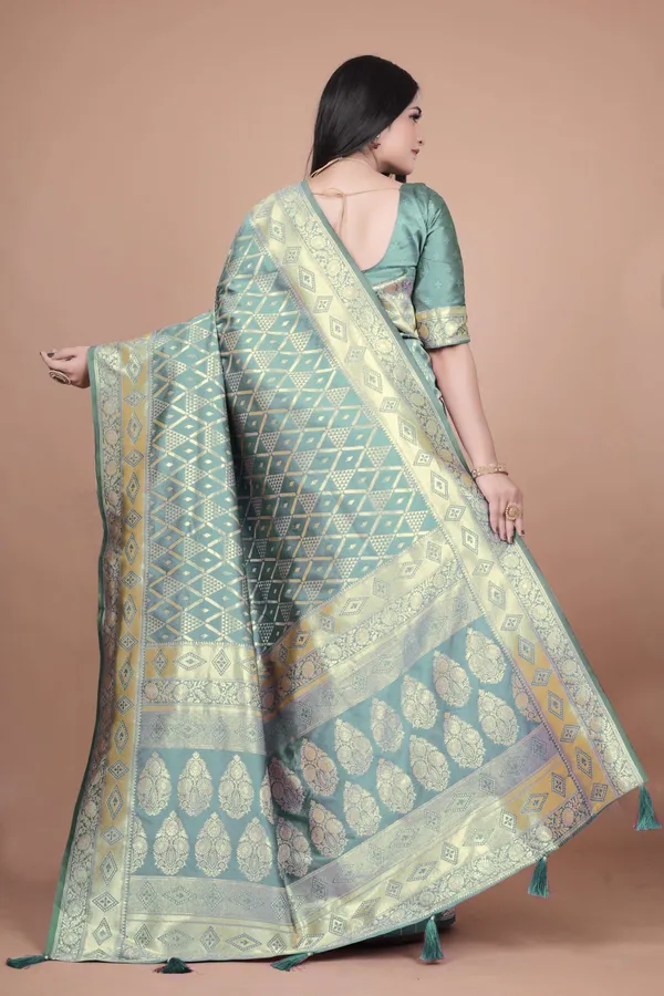 Pastel_Green_Banarasi_Silk_Saree_With_Golden_Zari_Weaving_Geometric_Floral_Design_Wedding_Festive_Wear_Saree