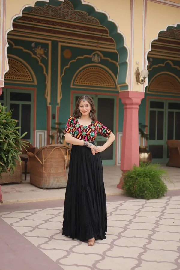 Black_Elegant_Kutchi_Gamthi_Work_Reyon_Gown_With_Heavy_Flair
