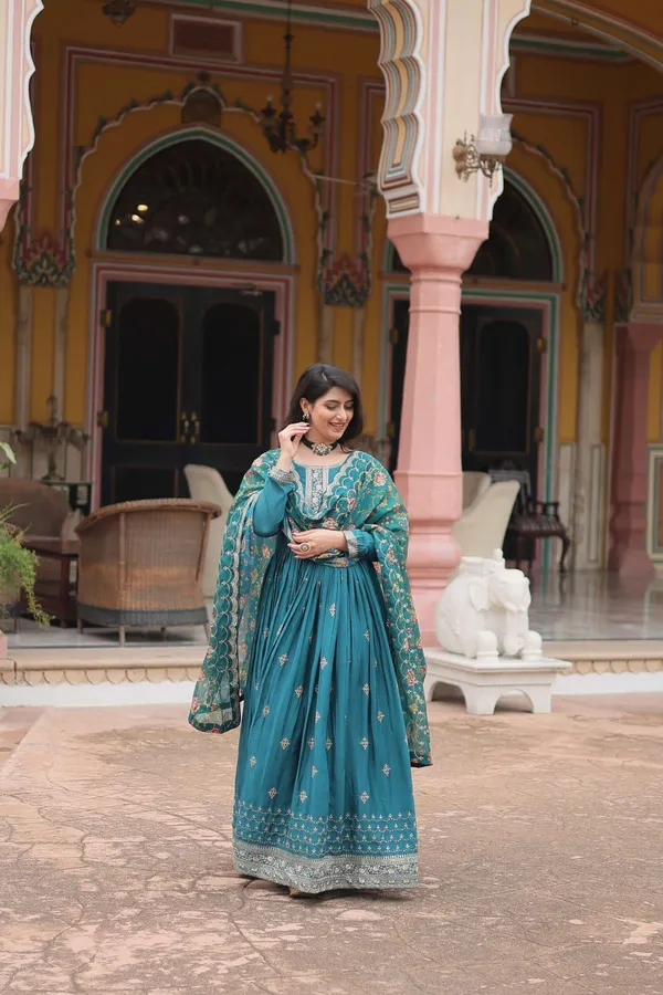 Rama_Designer_Chinon_Sequins_Embroidered_Gown_With_Kalamkari_Silk_Dupatta