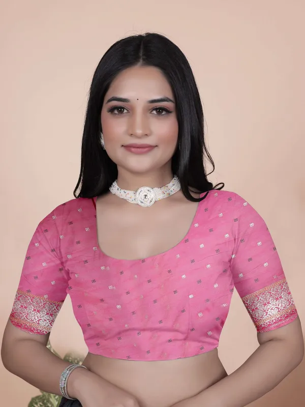 Baby_Pink_Banarasi_Silk_Saree_With_Silver_Zari_Weaving_Wedding_Festive_Wear_Elegant_Traditional_Designer_Saree
