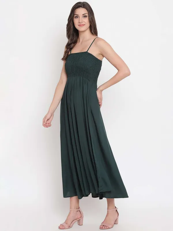Women_S_Viscose_Rayon_Solid_Shoulder_Straps_Sleeveless_Flared_Gown_Drees_Green1